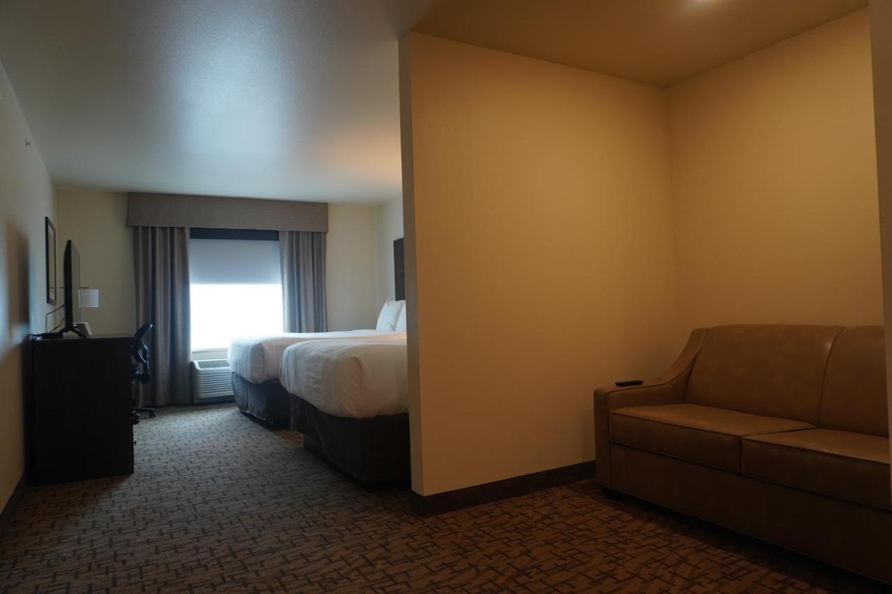 Comfort Inn & Suites Medina Bagian luar foto