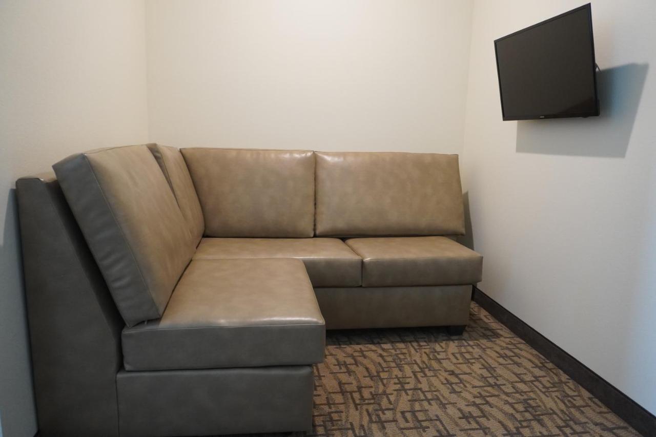 Comfort Inn & Suites Medina Bagian luar foto
