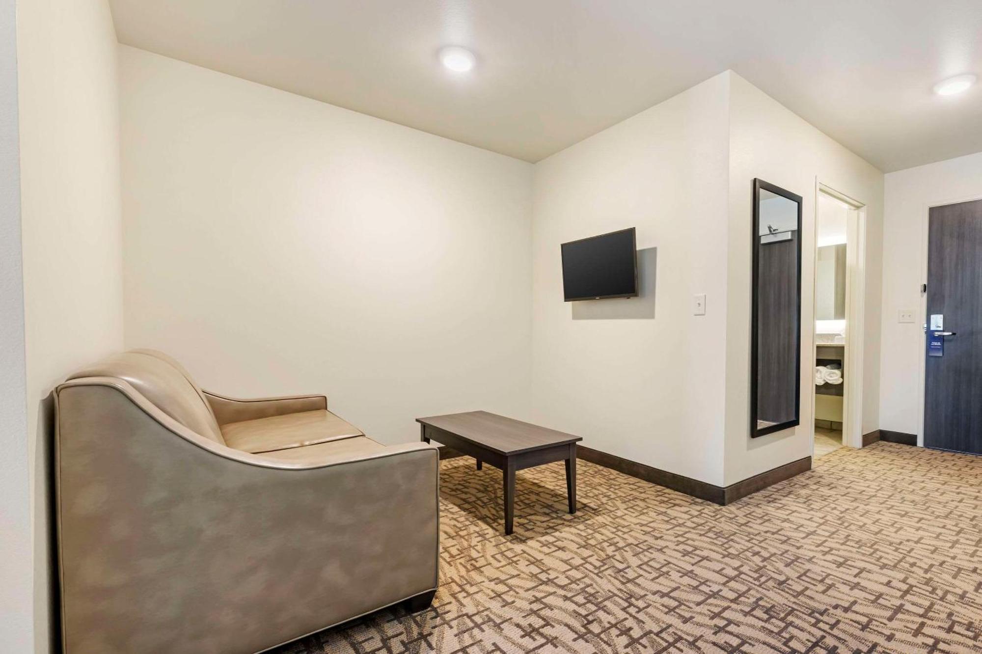 Comfort Inn & Suites Medina Bagian luar foto