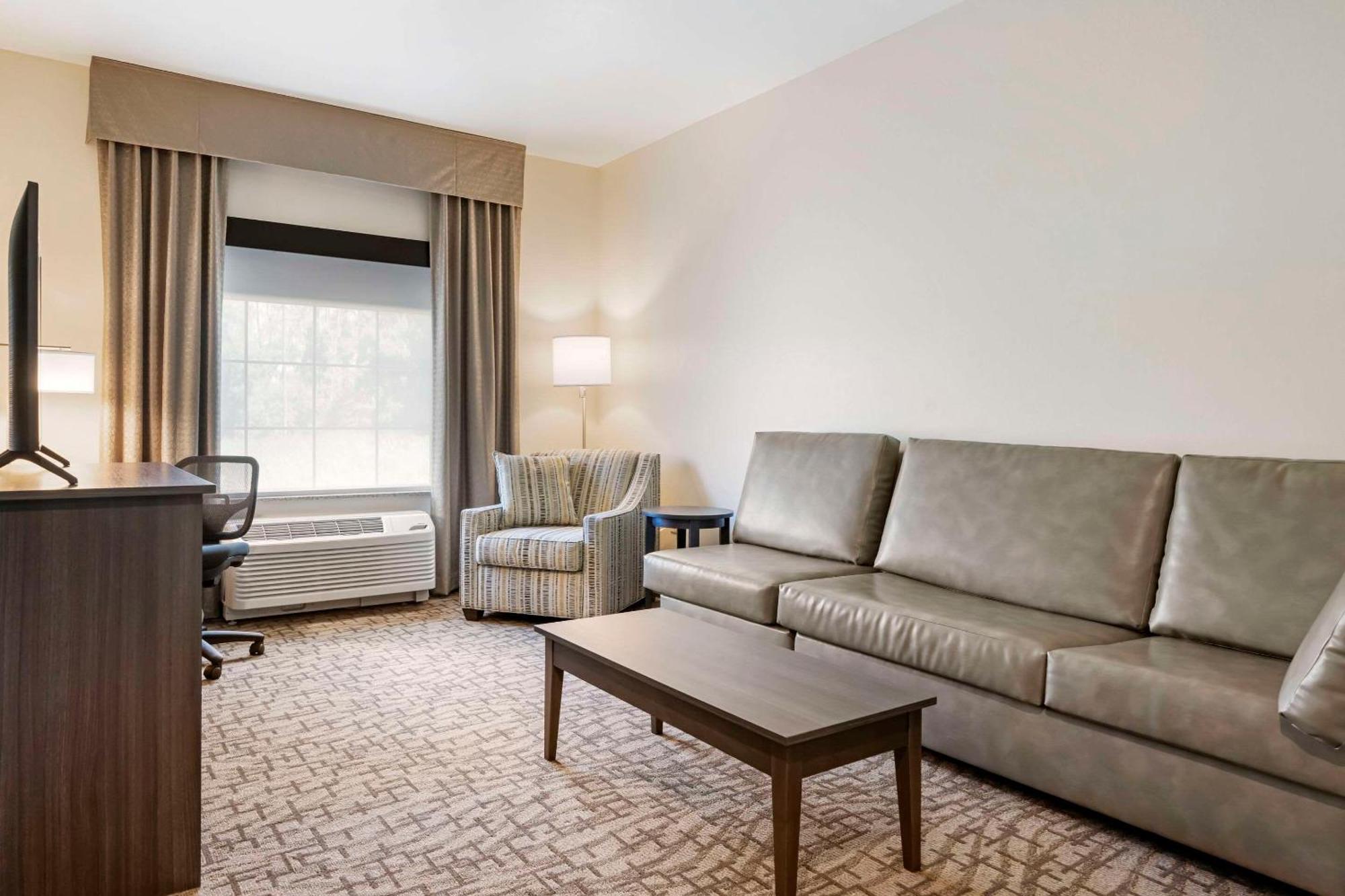 Comfort Inn & Suites Medina Bagian luar foto