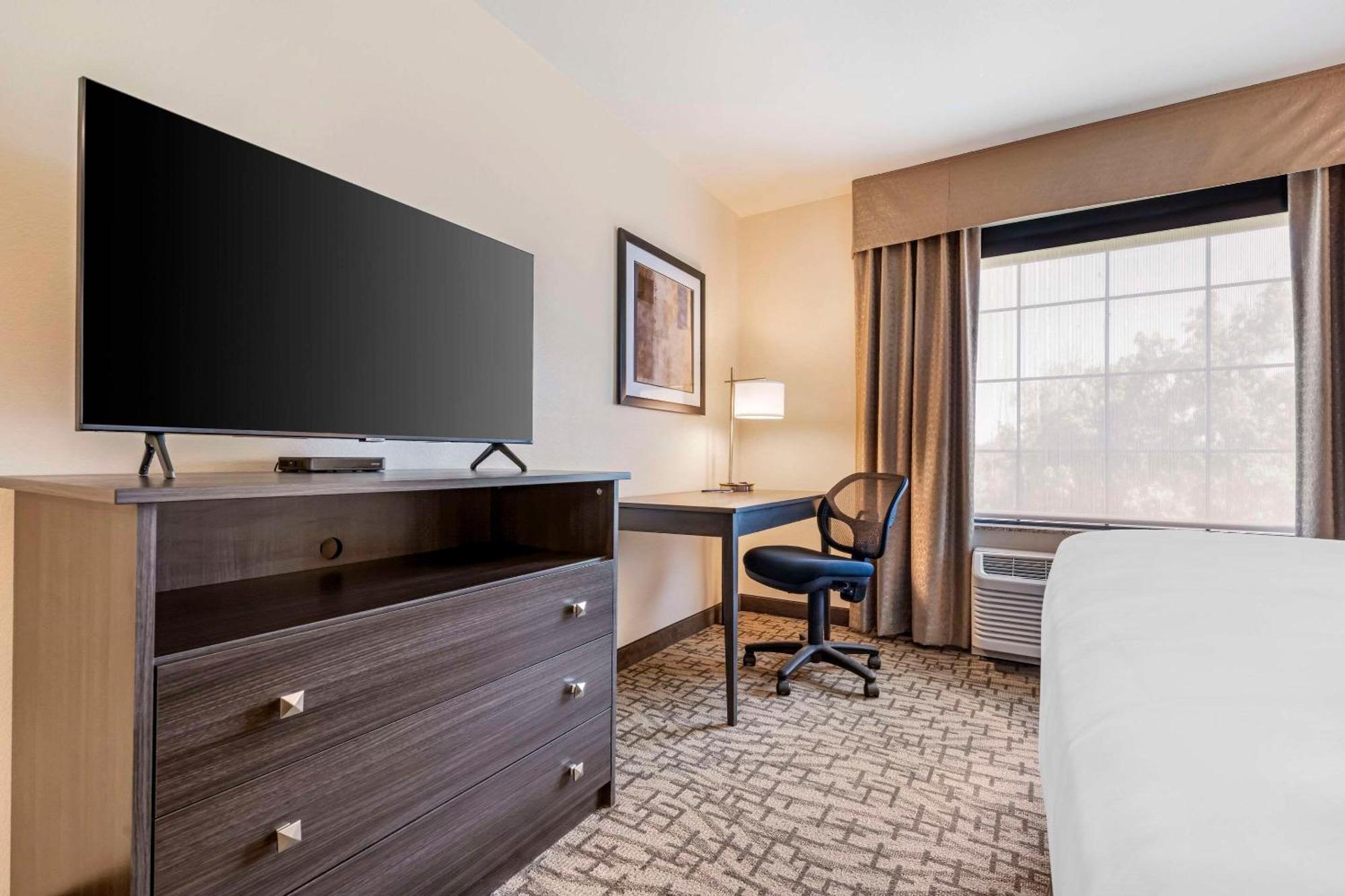 Comfort Inn & Suites Medina Bagian luar foto